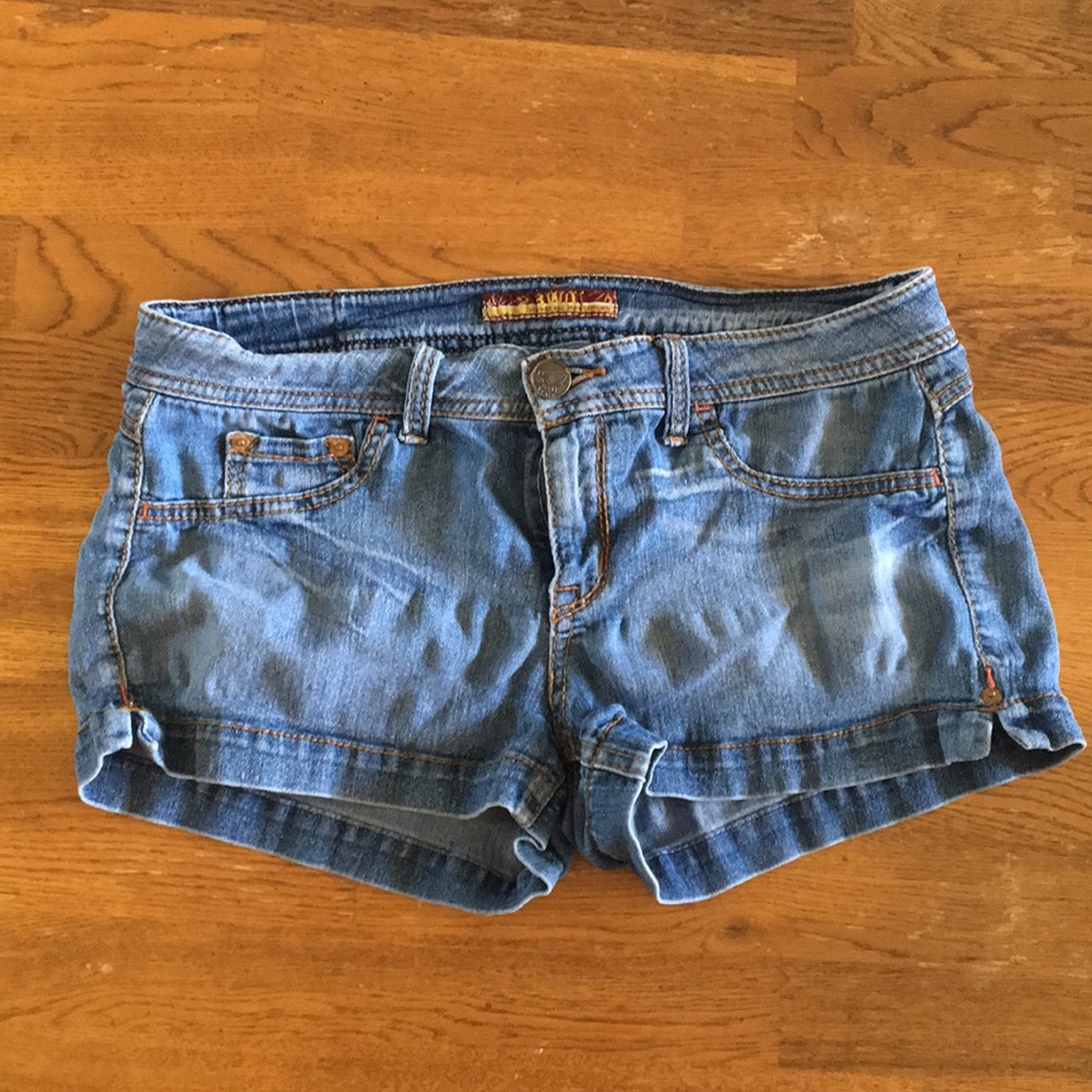 2BW/U denim shorts
